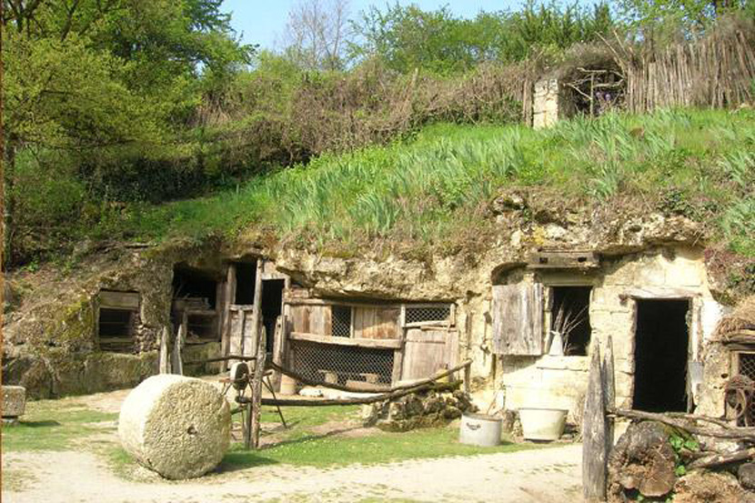 Terre_et_trésors_de_Touraine_escapade_la_magie_du_monde_souterrainVallee-troglodytique-des-Goupillieres